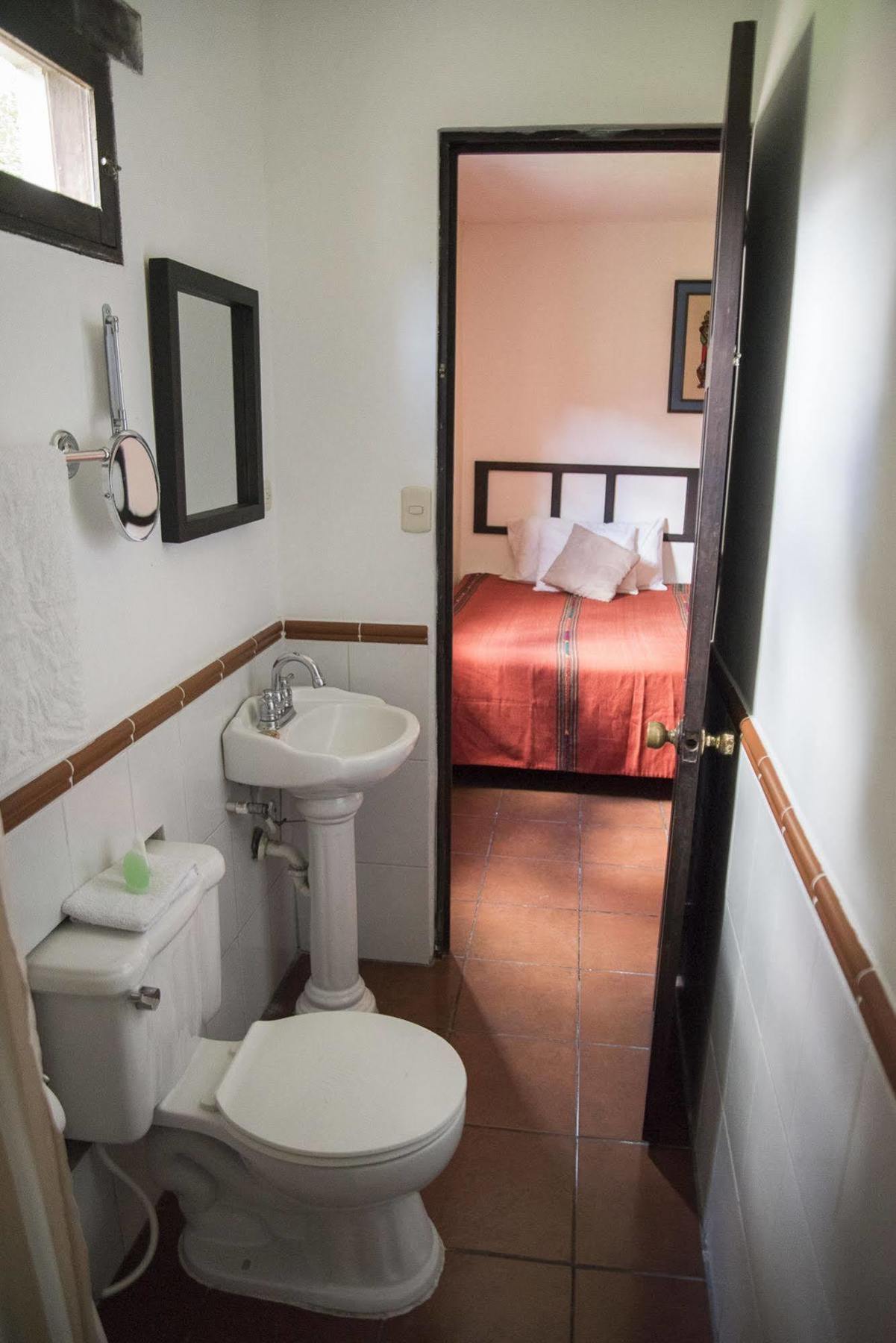 Posada Don Diego Antigua ภายนอก รูปภาพ